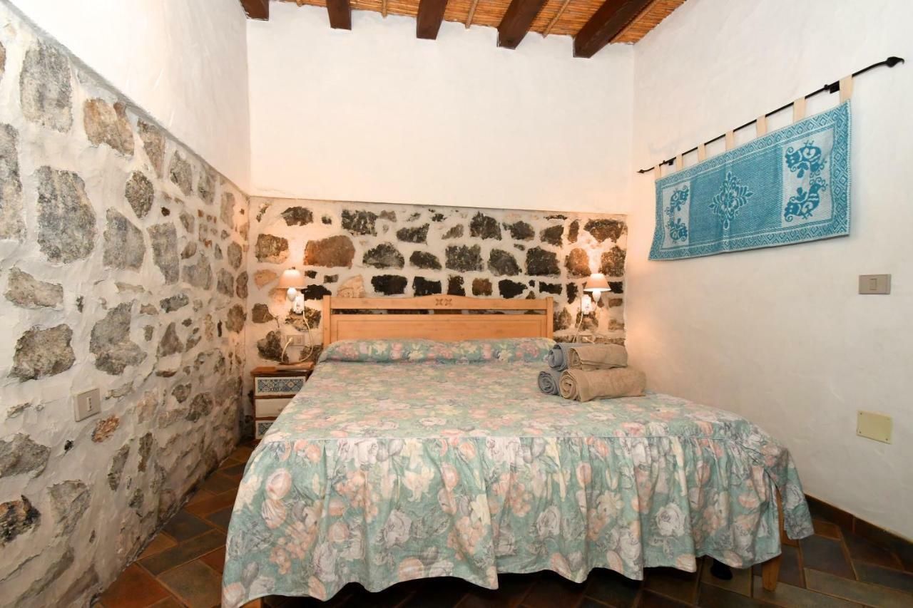 Apartmán Sa Dommo De Sa Pietate Orosei Exteriér fotografie