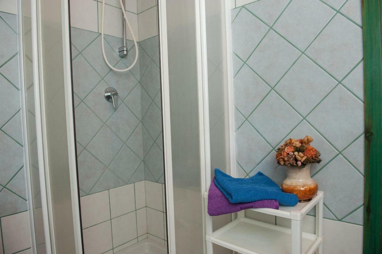 Apartmán Sa Dommo De Sa Pietate Orosei Exteriér fotografie